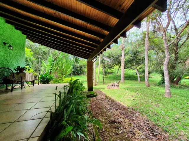 Sítio de alto padrão com piscina aquecida — foto 26