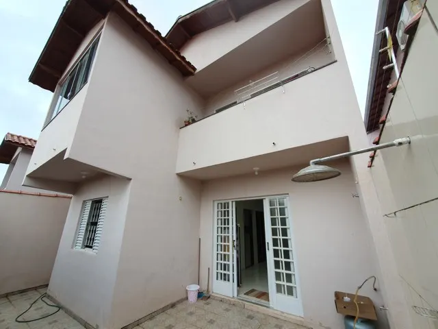 Casa com 4 quartos e área gourmet no Santa Tereza I — foto 25