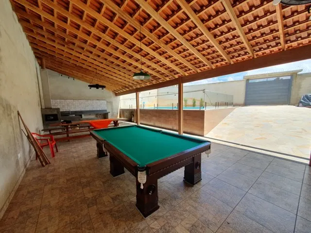 Casa de alto padrão com 433 m² e piscina no Xororó II — foto 28