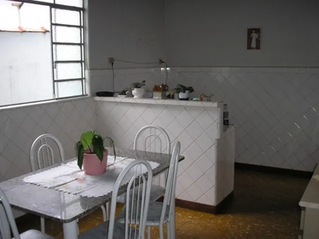 Casa reformada com 3 quartos no Centro — foto 14
