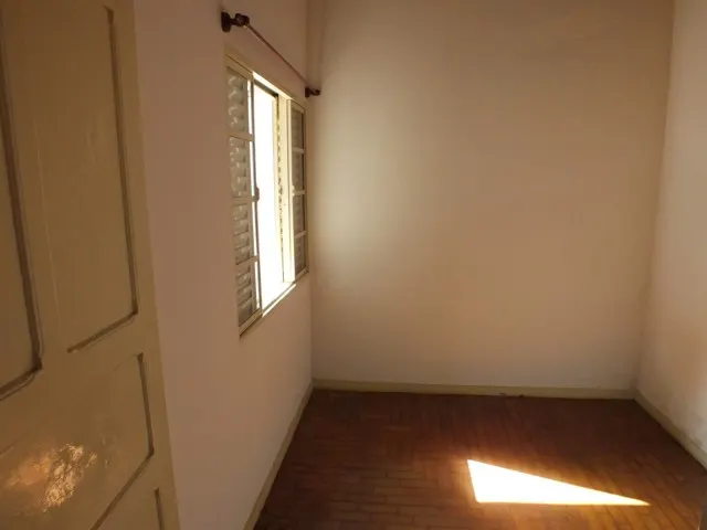 Casa reformada com 3 quartos no Centro — foto 6