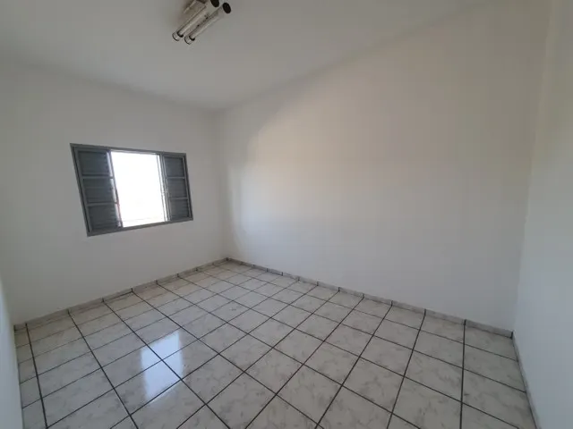 Apartamento amplo com 6 quartos na Praça Dom Ferrão — foto 22