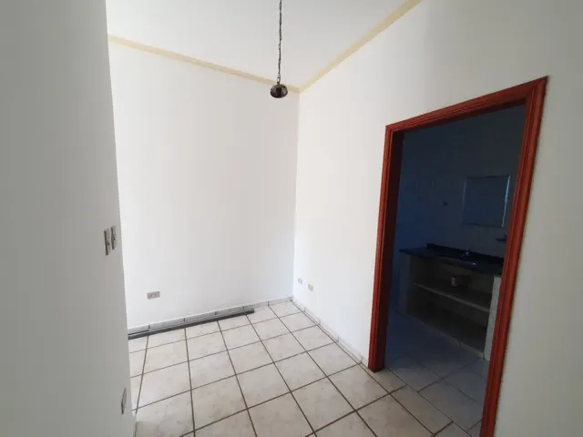 Apartamento amplo com 6 quartos na Praça Dom Ferrão — foto 7