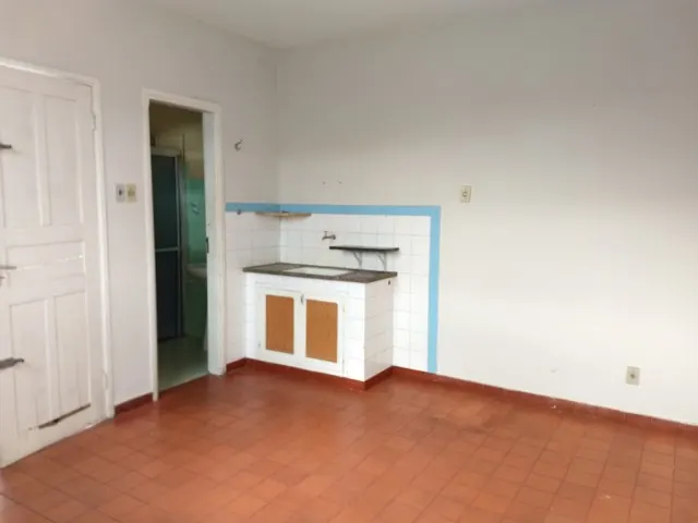Casa, apartamento e cômodo comercial no Centro — foto 25