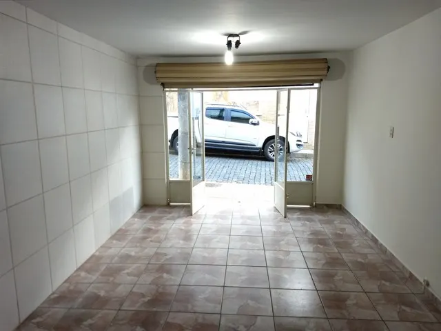 Casa, apartamento e cômodo comercial no Centro — foto 34