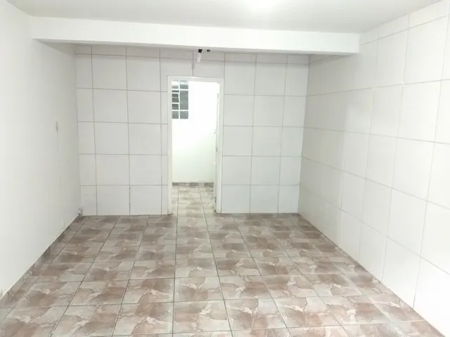 Casa, apartamento e cômodo comercial no Centro — foto 29