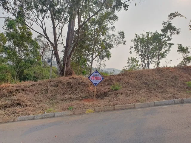 Lote de 296 m² na Estação — foto 1