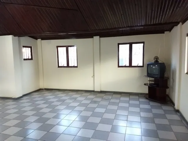 Casa com 3 quartos e salão no Xororó — foto 14