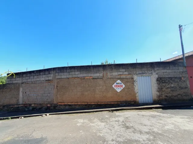 Lote murado de 237 m² no Alto Guanabara — foto 3