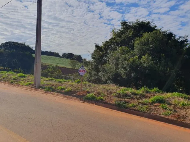 Lote de 300 m² na entrada do Vila Verde II — foto 2