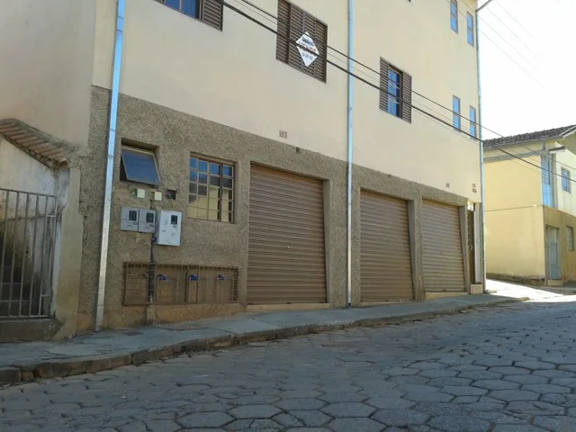 Cômodo comercial de 64 m² na Santa Cruz — foto 1
