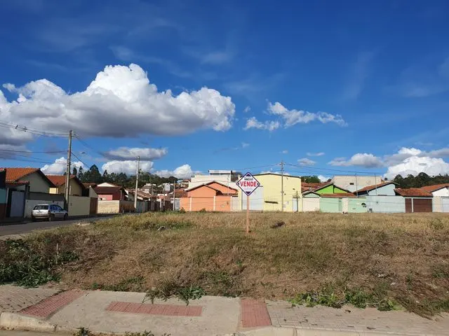 Lote plano de 200 m² no São Domingos (lote 147) — foto 3