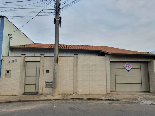 Casa com 3 quartos no Xororó — foto 1