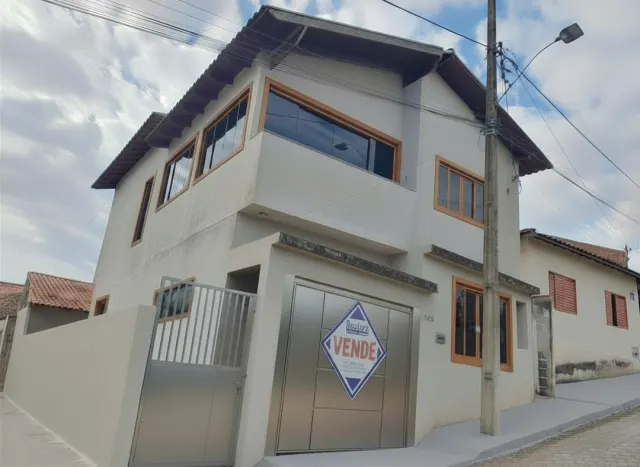 Casa nova com 5 quartos e vista para a cidade — foto 2