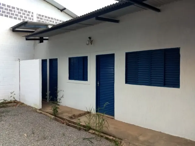 Galpão e comércio em área de 2.400 m² na BR-267 — foto 10