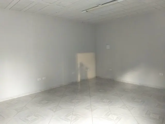 Galpão e comércio em área de 2.400 m² na BR-267 — foto 12